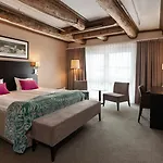 Quality Hotell 4*