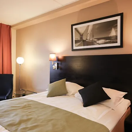 Quality Szálloda Florø