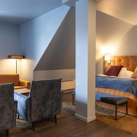 Отель Quality 4*