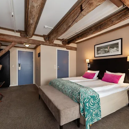 Hotel Quality 4*